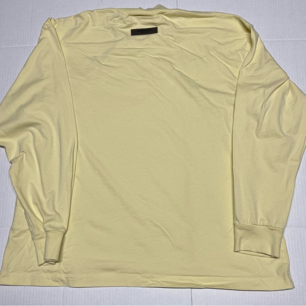 Fear Of God Essentials Mens Size S Pale Yellow Long Sleeve Over Sized T-Shirt - Picture 6 of 9